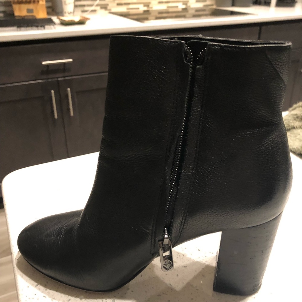 Antonio Melani boots